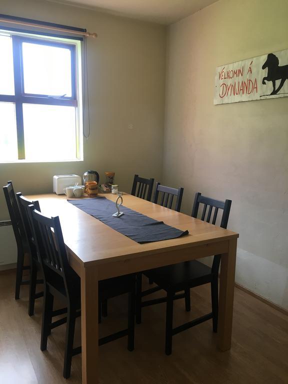 Dynjandi Guesthouse Хофн Экстерьер фото